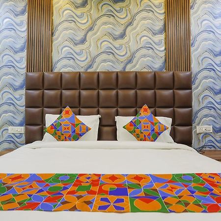 Fabhotel Naman Kanpur Bagian luar foto